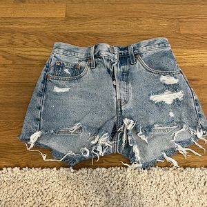 Levi 501 Jean shorts